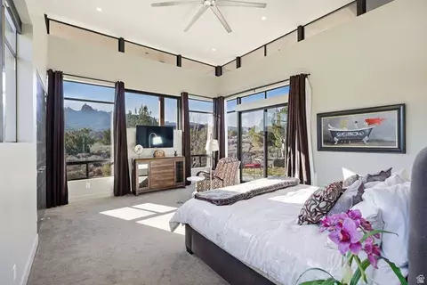 Bedroom - 3104 Apache Cir, Springdale, UT 84767 photo 1 of 2