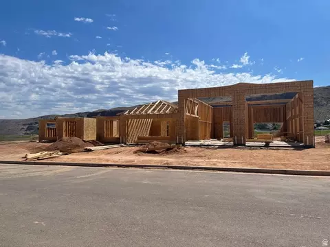 1915 S 920 W, Hurricane, UT 84737