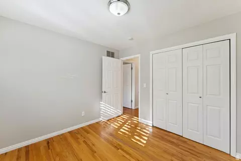 Bedroom - 3651 E Oakview Dr, Millcreek, UT 84124 photo 6 of 9