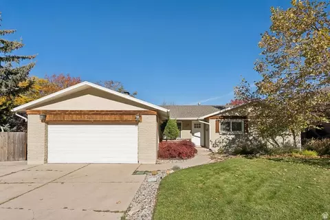 Exterior - 3651 E Oakview Dr, Millcreek, UT 84124 photo 2 of 10