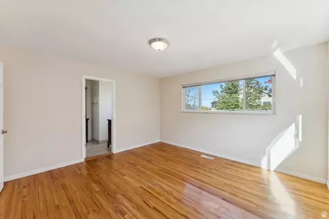 Bedroom - 3651 E Oakview Dr, Millcreek, UT 84124 photo 2 of 9