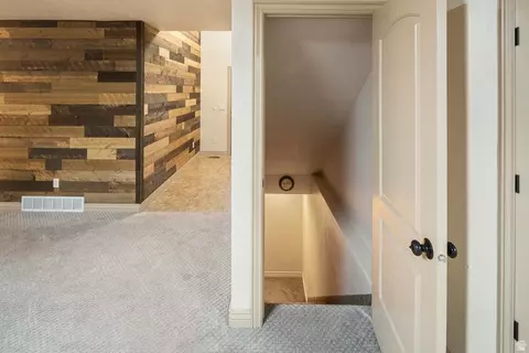 Entry Way - 384 N 710 E, Salem, UT 84653 photo 4 of 5