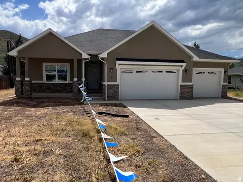 160 S 200 W, Henefer, UT 84033