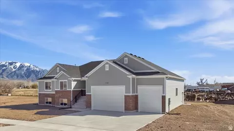 5161 W 10100 N, Elwood, UT 84337