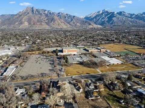 View/Area - 5680 S 1300 E, Murray, UT 84121 photo 2 of 9