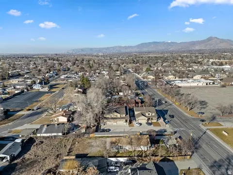 View/Area - 5680 S 1300 E, Murray, UT 84121 photo 5 of 9