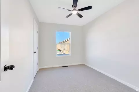 Bedroom - 4778 S Huntly Dr, Murray, UT 84107 photo 3 of 4