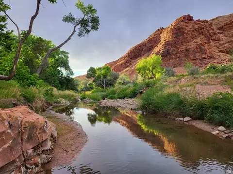 1389 E Powerhouse Ln S, Moab, UT 84532 photo 2