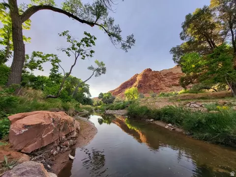 1389 E Powerhouse Ln S, Moab, UT 84532 photo 4