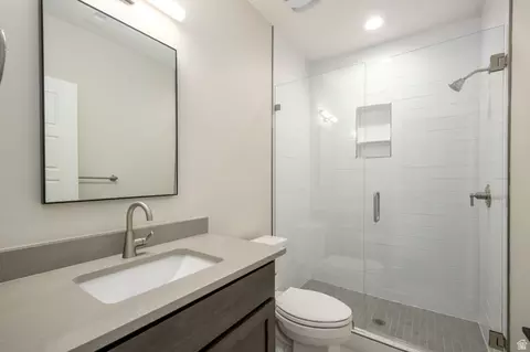 Bath - 250 S Main St #7, Alpine, UT 84004 photo 6 of 6