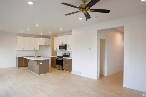 Living - 445 E 720 N Lot Apt 9 N, Salem, UT 84653 photo 1 of 2
