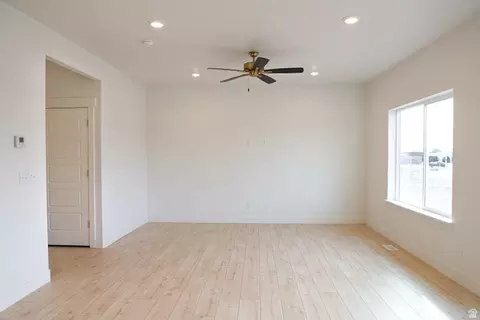 Living - 445 E 720 N Lot Apt 9 N, Salem, UT 84653 photo 2 of 2