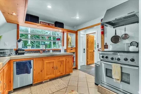 11320 E Aspen Bend Ln, Brighton, UT 84121 photo 10