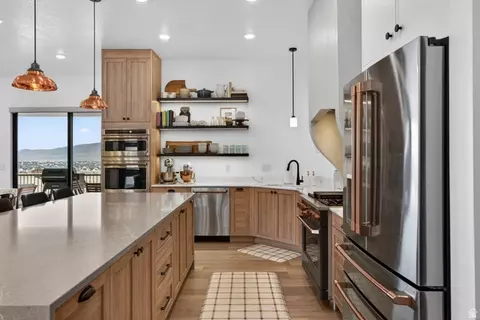 Kitchen - 6693 N Unity Way, Eagle Mountain, UT 84005 photo 5 of 12