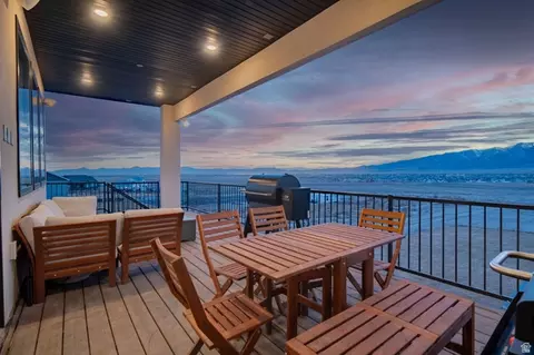 Exterior - 6693 N Unity Way, Eagle Mountain, UT 84005 photo 7 of 22