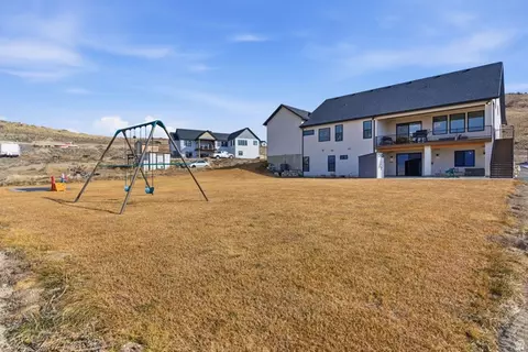 Exterior - 6693 N Unity Way, Eagle Mountain, UT 84005 photo 15 of 22