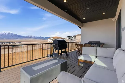 Exterior - 6693 N Unity Way, Eagle Mountain, UT 84005 photo 12 of 22