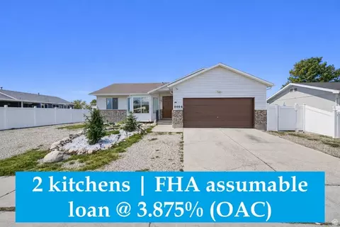 8464 S Meadowlark Ln, West Jordan, UT 84088