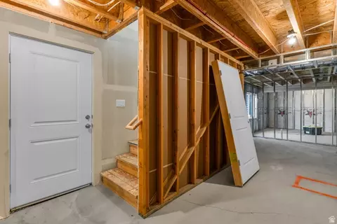 Entry Way - 578 W Seventh, Midvale, UT 84047 photo 3 of 5