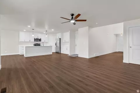 Living - 578 W Seventh, Midvale, UT 84047 photo 1 of 2