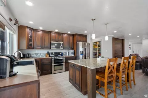Kitchen - 472 W 2300 S, Richfield, UT 84701 photo 1 of 4