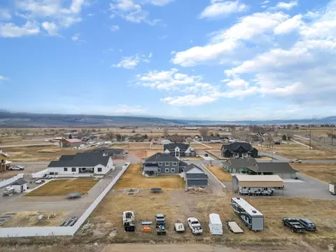 View/Area - 472 W 2300 S, Richfield, UT 84701 photo 5 of 7
