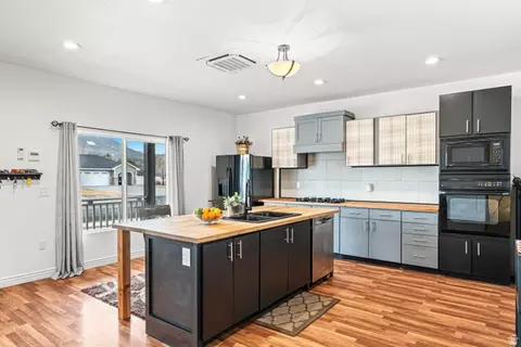 Kitchen - 405 N 1200 E, Beaver, UT 84713 photo 2 of 4