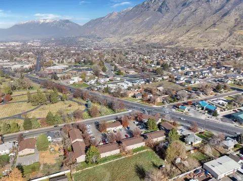 View/Area - 984 E 900 S, Provo, UT 84606 photo 5 of 7