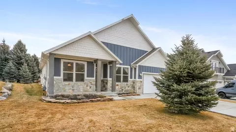 1238 N Canyon View Rd, Midway, UT 84049