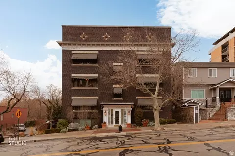 125 E 1st Ave #106, Salt Lake City, UT 84103