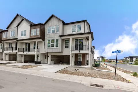 12828 S Crystal Peak Ln #3068, Herriman, UT 84096