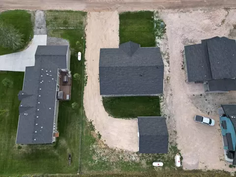 View/Area - 32 N 2nd St E, Paris, ID 83261 photo 1 of 1