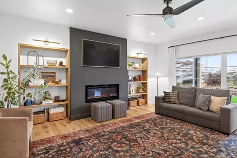 Living - 2182 Salida Del Sol, Moab, UT 84532 photo 5 of 6