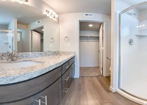Bath - 3965 S 300 E, Murray, UT 84107 photo 2 of 2