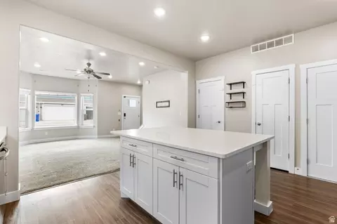 Entry Way - 1688 E Talon Way, Eagle Mountain, UT 84005 photo 2 of 4
