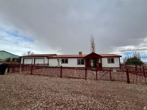 4977 S 2625 E, Vernal, UT 84078