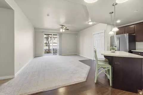 281 W 650 N #B, Centerville, UT 84014