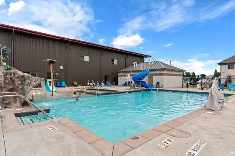 140 W 150 S #H29H30, Garden City, UT 84028