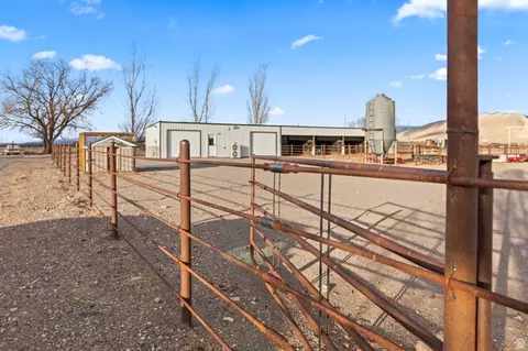 Exterior - 1199 N 520 E, Salina, UT 84654 photo 5 of 22