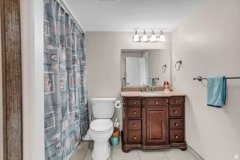 Bath - 337 E Brayden Way, Draper, UT 84020 photo 5 of 5