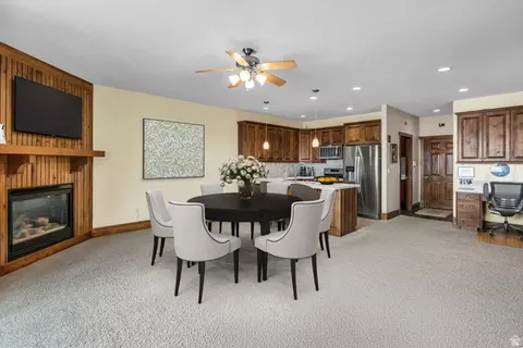 Dining - 337 E Brayden Way, Draper, UT 84020 photo 1 of 2