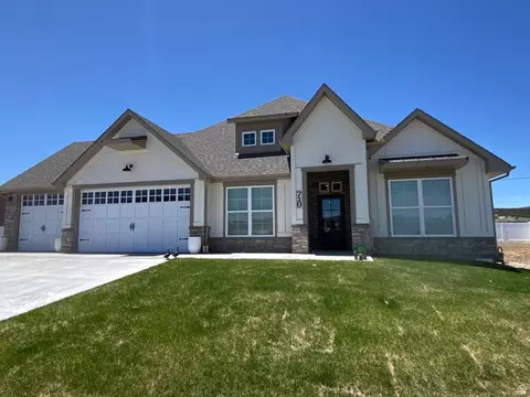 710 S Pine St, Panguitch, UT 84759