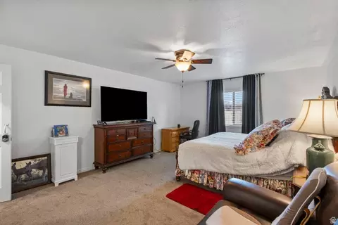 Bedroom - 1527 S Uinta View Cir, Francis, UT 84036 photo 2 of 7