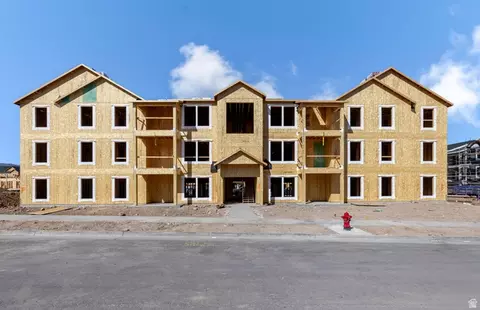 6667 W Twin Rocks Ln #F101, Herriman, UT 84096