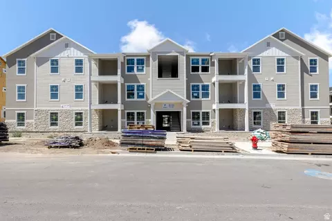 6667 W Twin Rocks Ln #F203, Herriman, UT 84096