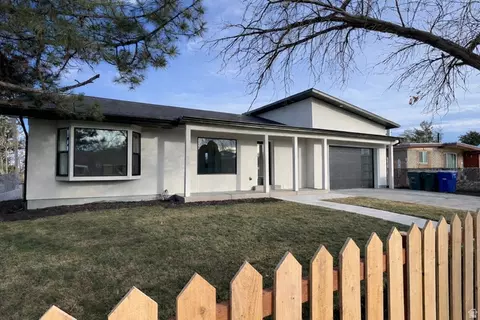 4555 S Nob Hill St W, West Valley City, UT 84120
