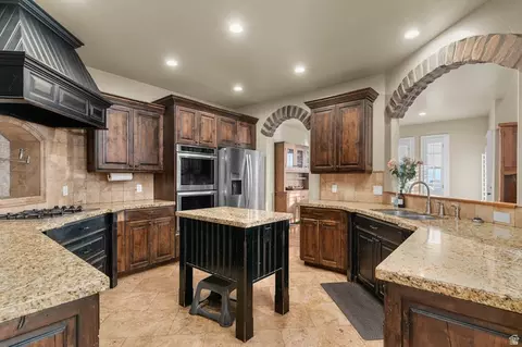 Kitchen - 168 E 2100 S, Orem, UT 84058 photo 1 of 2