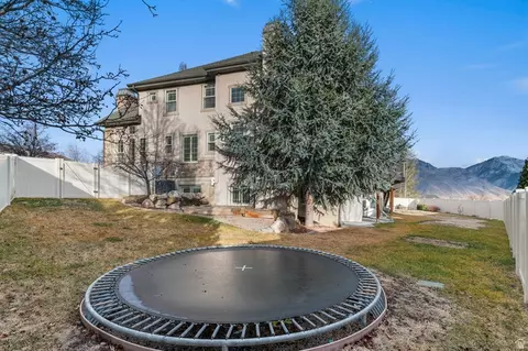 Exterior - 168 E 2100 S, Orem, UT 84058 photo 6 of 12