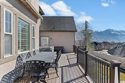 Exterior - 168 E 2100 S, Orem, UT 84058 photo 10 of 12