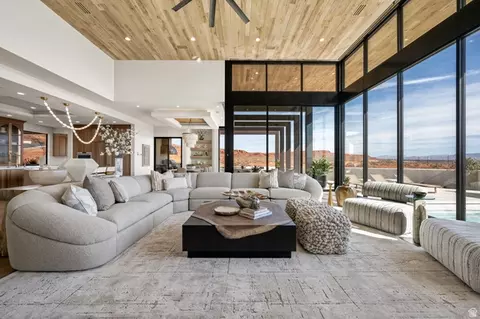 Living - 298 E Colima Rd, Washington, UT 84780 photo 5 of 10